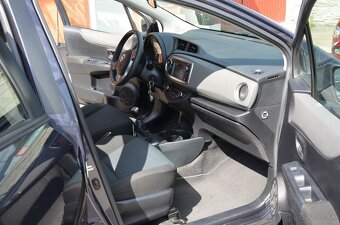 Toyota Yaris - 7
