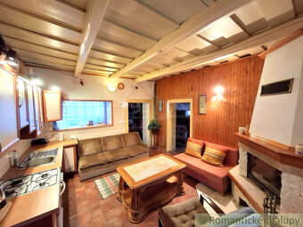 Romantická chalúpka v obci Divín - 7