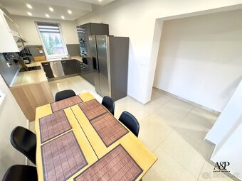 4 IZBOVÝ RODINNÝ DOM S BAZÉNOM, POZEMOK 783M2, RECA, okr. SE - 7