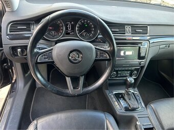 Skoda Superb 2 lift 2.0 tdi 4x4 dsg - 7