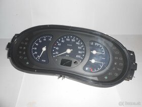 Budiky Renault Clio / starší model aj facelift / - 7