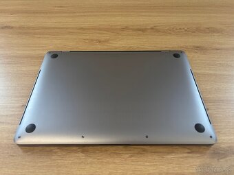 Apple MacBook Pro 13" 2020 + BONUS - 7