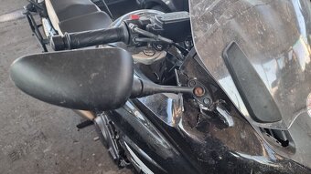 Honda CBF1000F - 7