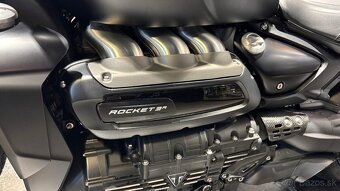 Na predaj Triumph Rocket 3 R Black - 7