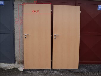 Kovové nohy k stolu + dvere+lampa+vešiak,ohrievač - 7