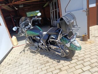 YAMAHA XVS 1300 A - 7