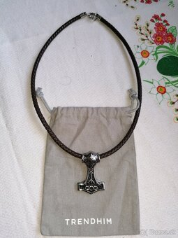 Predám vikingsky náhrdelník Thorove kladivo Mjölnir - 7