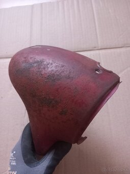 Predám polovicu masky jawa 550 - 7