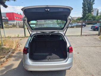 Predám Volkswagen Golf Variant 1.6 TDI BMT 105k Comfortline - 7
