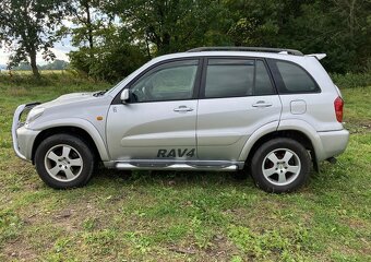 Toyota Rav4 2.0 - 7