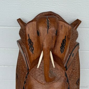 Krásná veliká africká masivní maska 77cm - 7