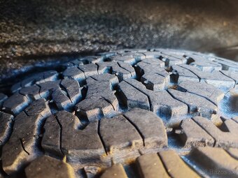 BFGoodrich All Terrain T/A KO2 285/75 R16 - 7