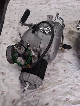 Predam motor Jawa 20/21/23, Jawa 555 - 7