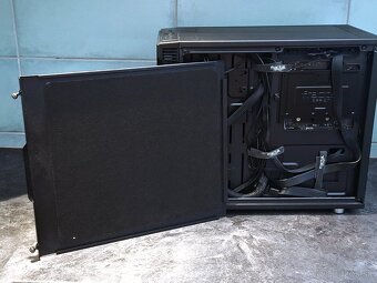 Pc ryzen 5 5600, Rx 6650xt - 7