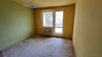 Na predaj 2-izbový (60,30 m²) byt v centre Lučenca s loggiou - 7