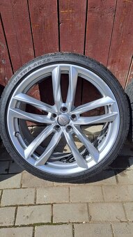 Audi 5x112 R21 stredová 66,6 ET25 - 7