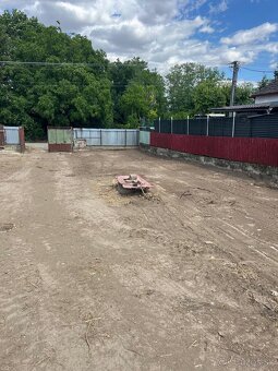 Stavebný pozemok v obci Bučany na predaj - 7