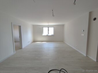 NA PREDAJ 5-izbová NOVOSTAVBA V MALOM KIARI - 7