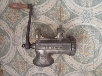 Staré mlynčeky na mäso - 7