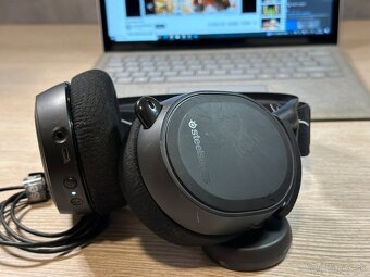Steelseries Arctis 9 Wireless - 7