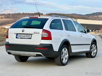 Škoda Octavia Combi Scout 2.0 TDI 4x4 Xenon Alcantara - 7