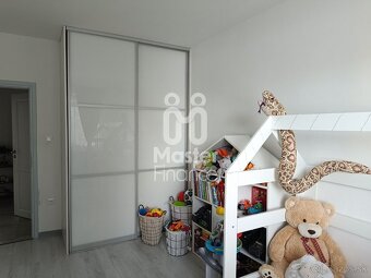 3-izbový byt Palkovičova ulica Topoľčany čiastočne zariadený - 7