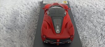 Predám model Ferrari La Ferrari 1:43 Looksmart - 7
