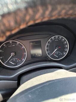 ŠKODA 2011 1.6MPI - 7