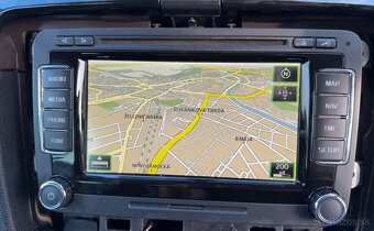 diely Škoda Superb 2 facelift rv2014 - 7