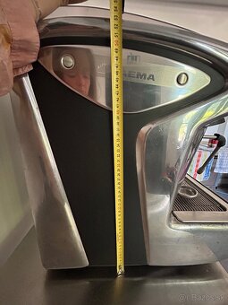 Faema Emblema – profesionálny kávovar (2012, v dobrom stave) - 7