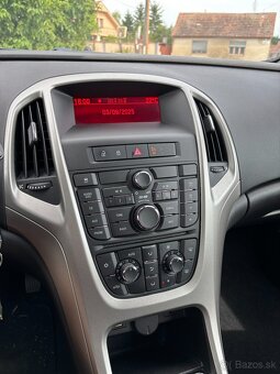 Predám Opel Astra 1.4 Turbo 140k Enjoy - 7