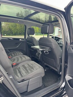 Predám Volkswagen Touran R-line 2016 2.0 TDi - 7