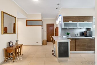 Príjemný tichý byt s terasou v historickom centre mesta - 7