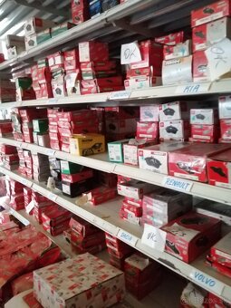 Prodám SKLAD NÁHRADNÍCH DÍLŮ BRZD - 7