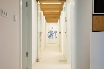 Kompletne zariadená ambulancia, Záhorská Bystrica - 7