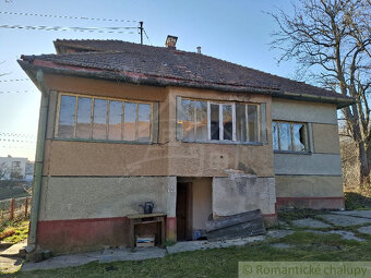 NOVÁ CENA Rodinný dom s hospodárskou budovou na polosamo - 7