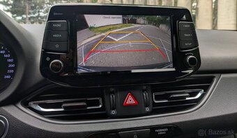 Hyundai i30 1.5 T-GDi CW MHEV 7DCT, Play 2023 - 7