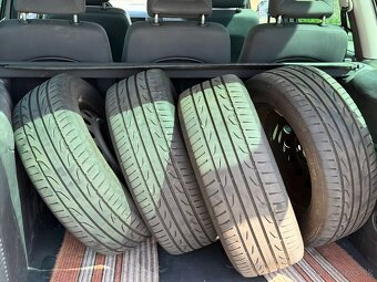 VW Sharan 2006 1,9tdi 96kw 7 miest - 7