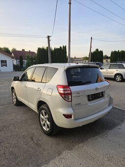 Toyota Rav4 D-4D 4x4 = 187243km , Bez korozie, Top Stav= - 7