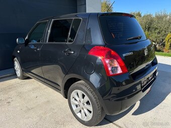 Suzuki Swift 1.3 GL 4x4 - 7