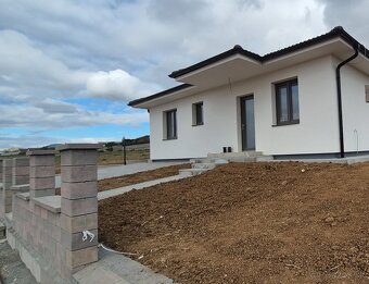 Predám rodinný dom Nitra Veľký Lapáš - 7