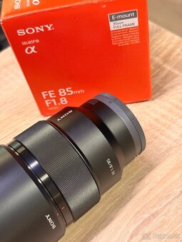 Sony 85mm f/1.8 - 7