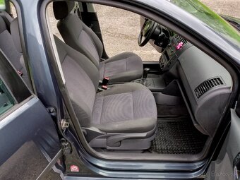 Volkswagen Polo 1, 2i Benzín - 7