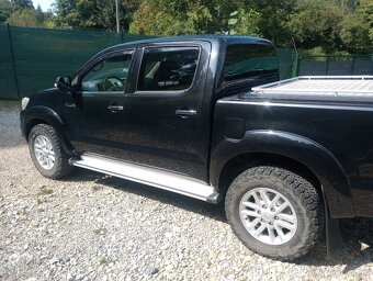 Toyota Hilux 3,0 - 7