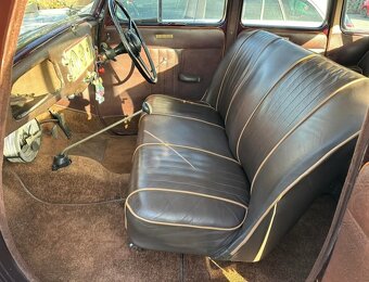 Vauxhall J 1947 - 7