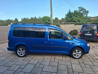 caddy maxi 7miest - 7