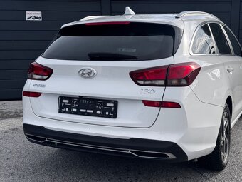 Hyundai i30 CW 1.6 CRDi Family Automat, SK pôvod, 1 majitel - 7
