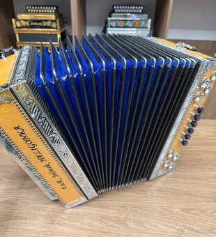 Na predaj 2,5 radova Heligonka Jelinek - 7