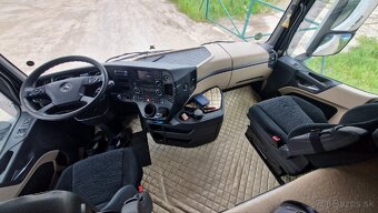 Mercedes Benz Actros - 7