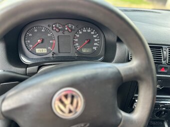 Golf IV - 7